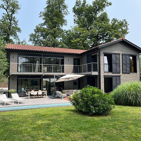 Villa Piscine A Proximite De Lyon Chaponost Kültér fotó