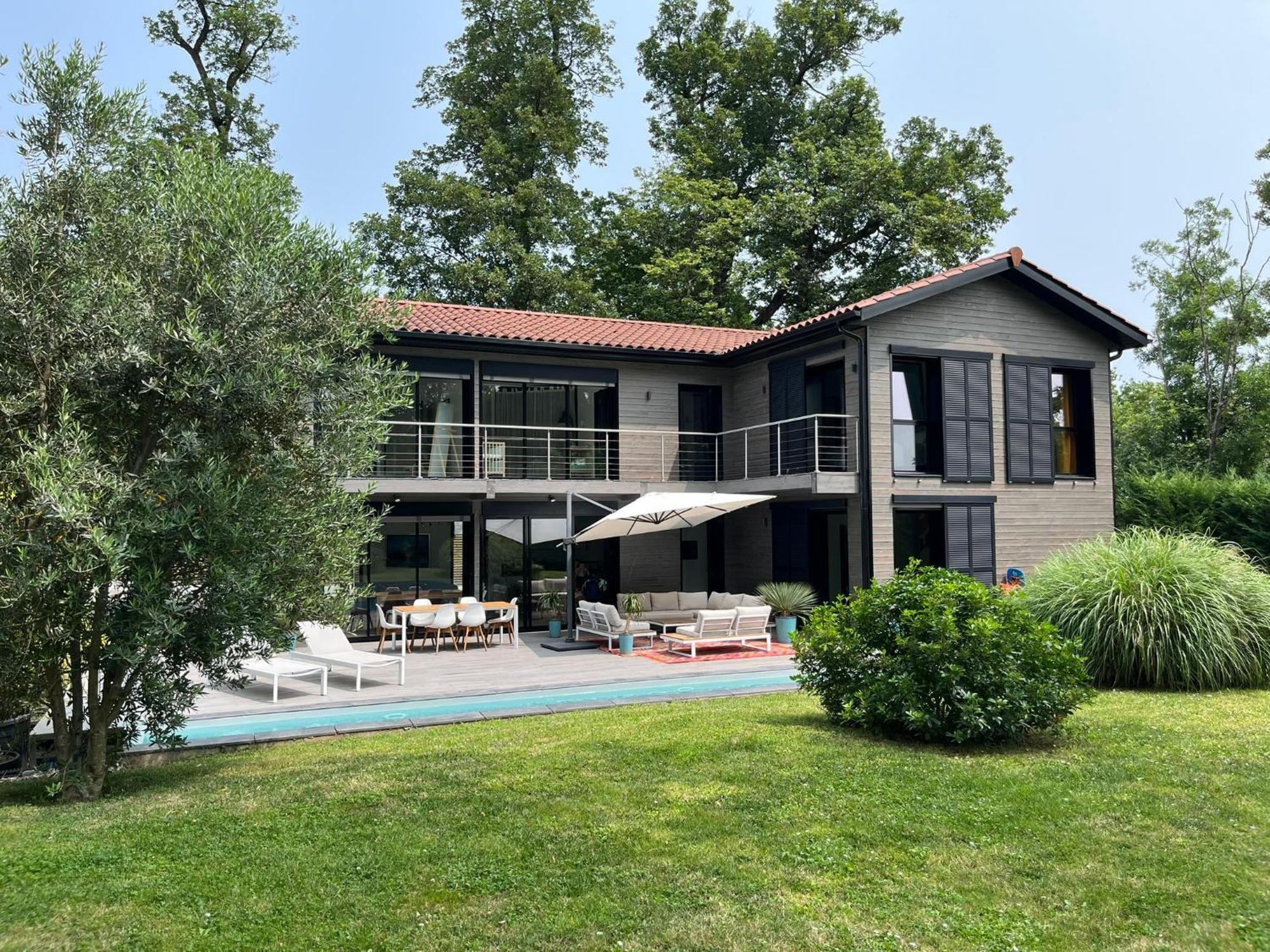 Villa Piscine A Proximite De Lyon Chaponost Kültér fotó