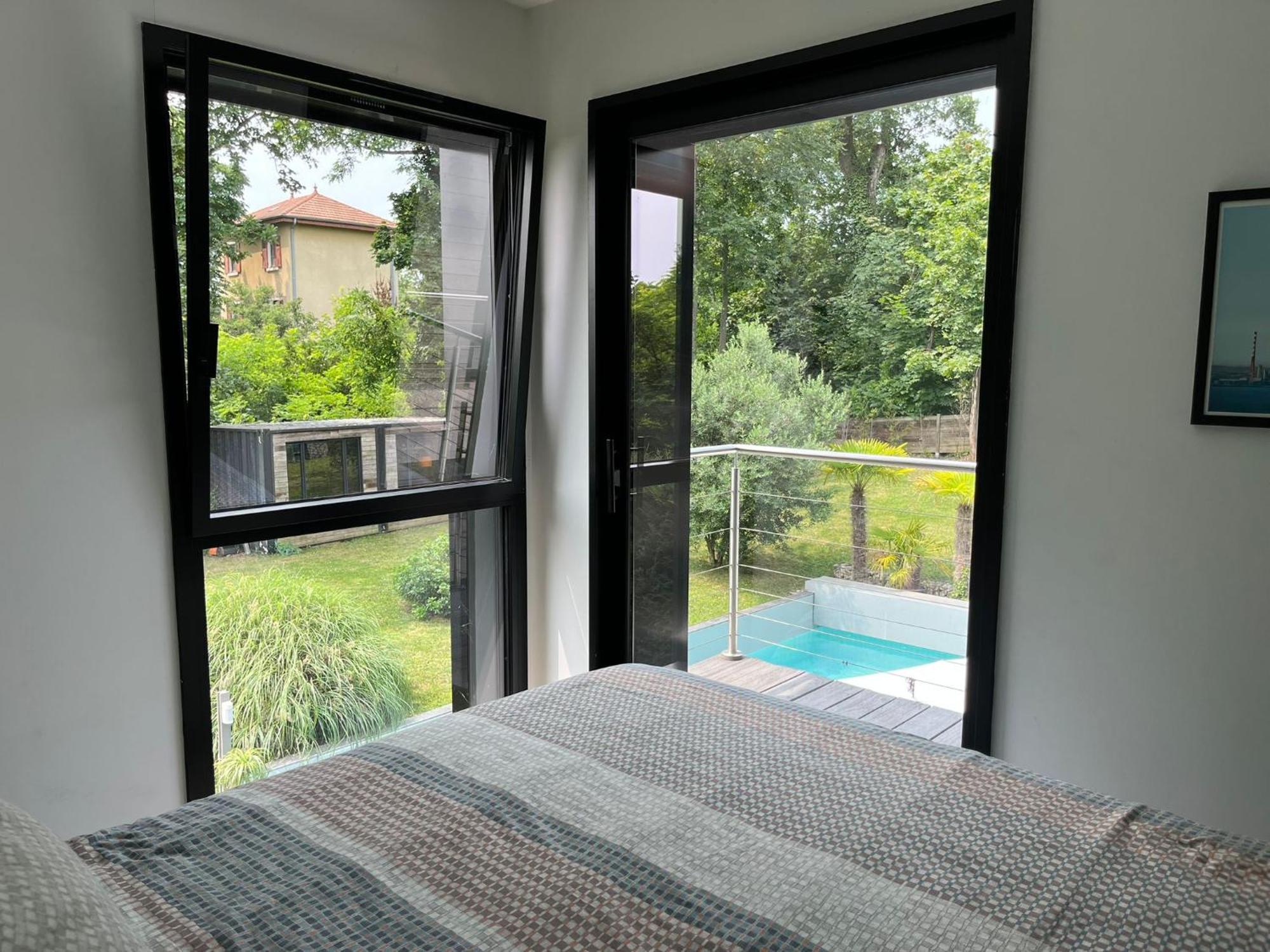 Villa Piscine A Proximite De Lyon Chaponost Kültér fotó