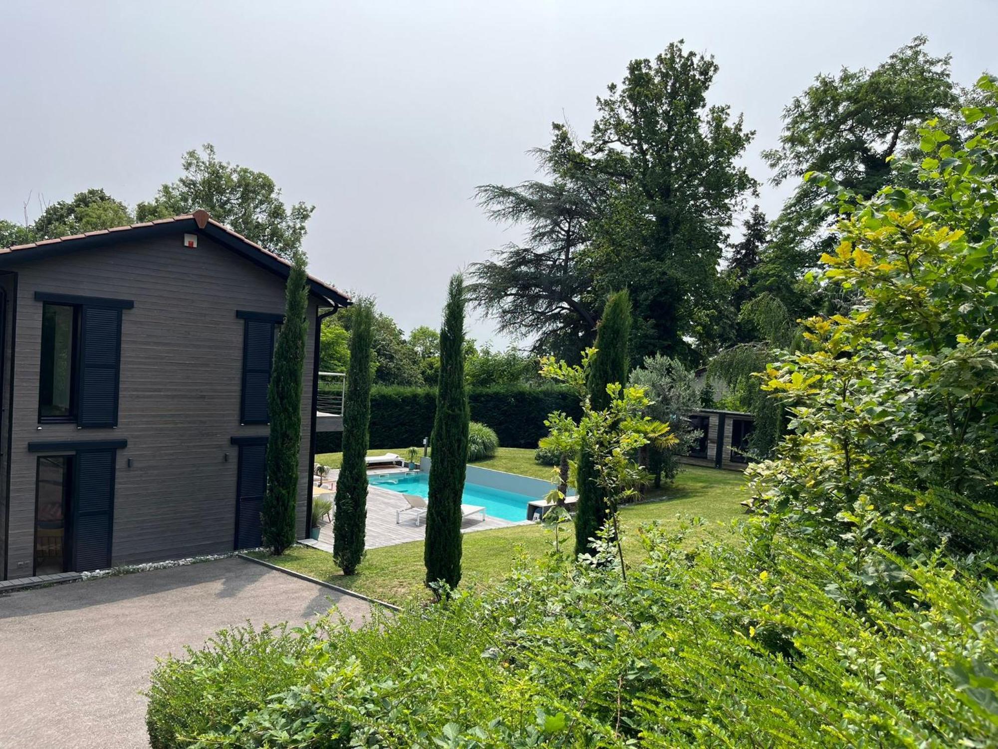 Villa Piscine A Proximite De Lyon Chaponost Kültér fotó